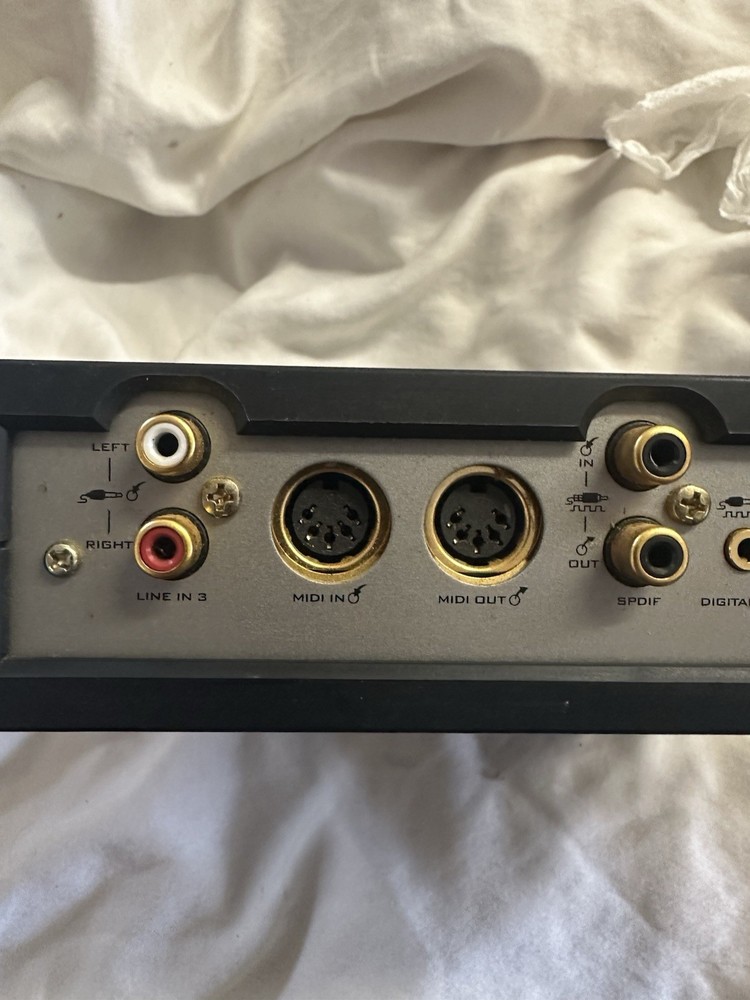 Creative Sound Blaster Audigy 2 ZS SB0290 External Interface