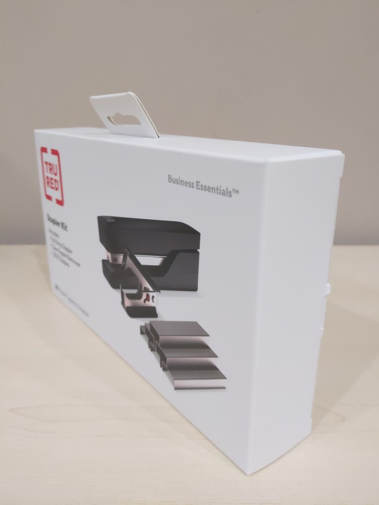 TRU RED Stapler kit #58081. Includes: 20 sheet stapler, staple remover, staples