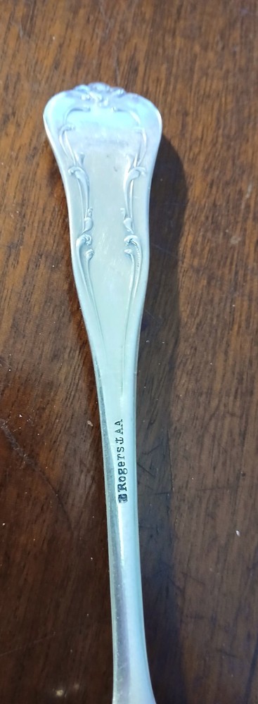 Rogers silverplate serving fork America pattern C1903 7.5" EUC
