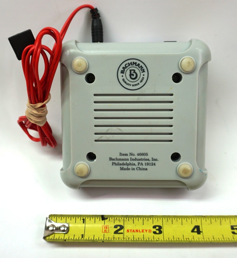 BACHMANN ITEM NO. 46605 EZ TRACK MODEL TRAIN CONTROLLER