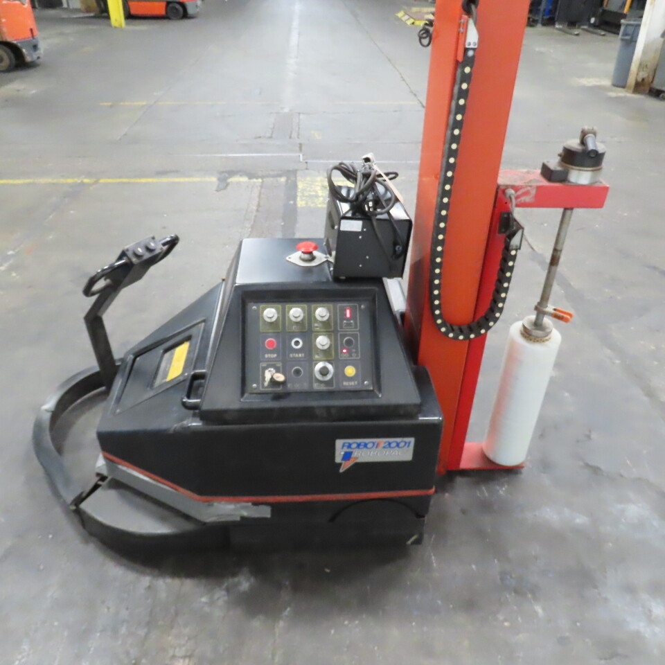 Robopac T/2001 Automatic Robot Pallet Stretch Wrapper Machine 76" H