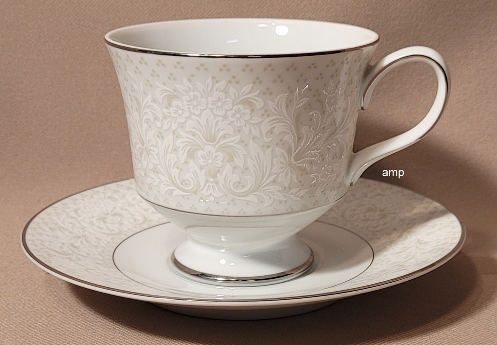 Sango Antique Lace 2 Place Settings (10 pcs)