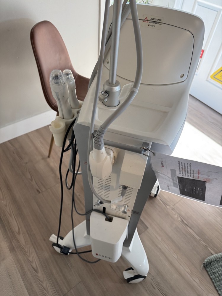 VirtueRF Micro-Needling Laser