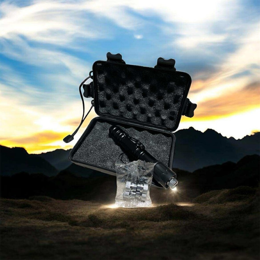 Laser Pointer Flashlight – With 5 Detachable Lenses