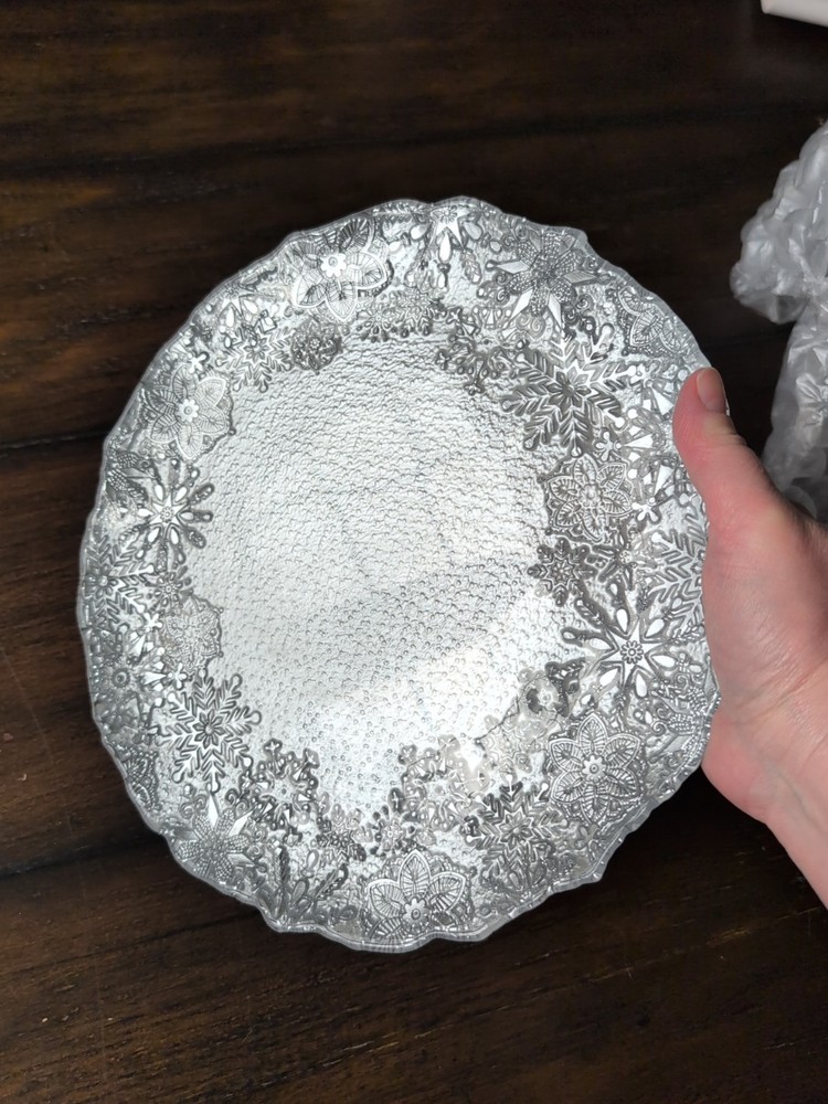 Snowflake Cake Stand In Silver/White