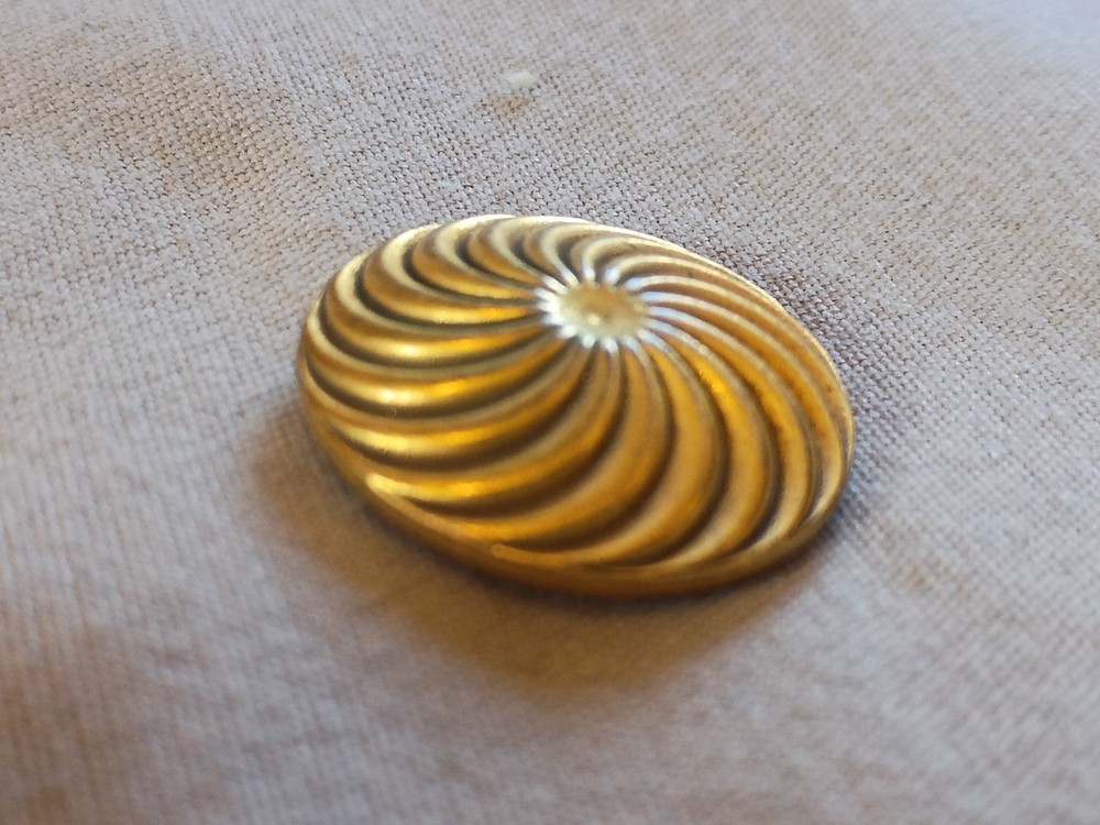 1 Vintage Colt #9 Metalized Plastic Button.