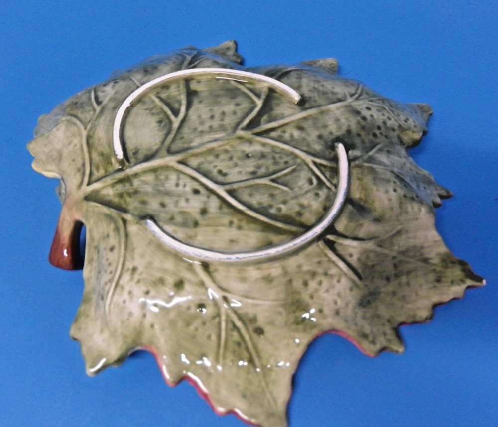 Maple Leaf Shape Ceramic Chip & Dip Server Dish Platter 10 x 9" Bright Colors EC