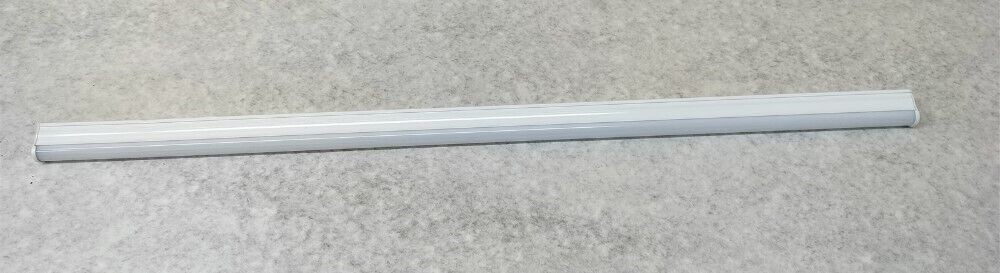 Lot of 25 AttainLED Linear Strip LED Lighting AT-33-12-50K 33" 12W 1200 Lumens
