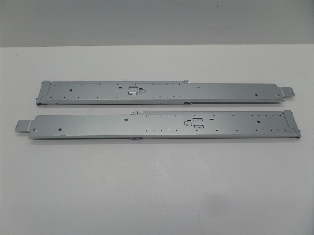 Foxconn 105-000-234 Left & Right Server Rail Kit