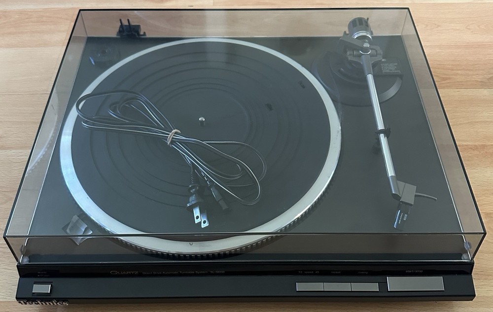Technics SL-QD33 Fully Automatic Quartz Direct Drive Turntable Serviced Recapped
