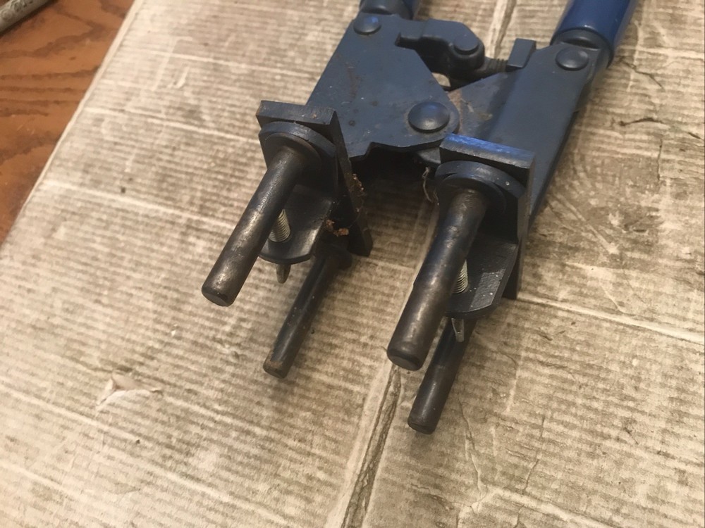 Cadweld 2” Mold Clamp