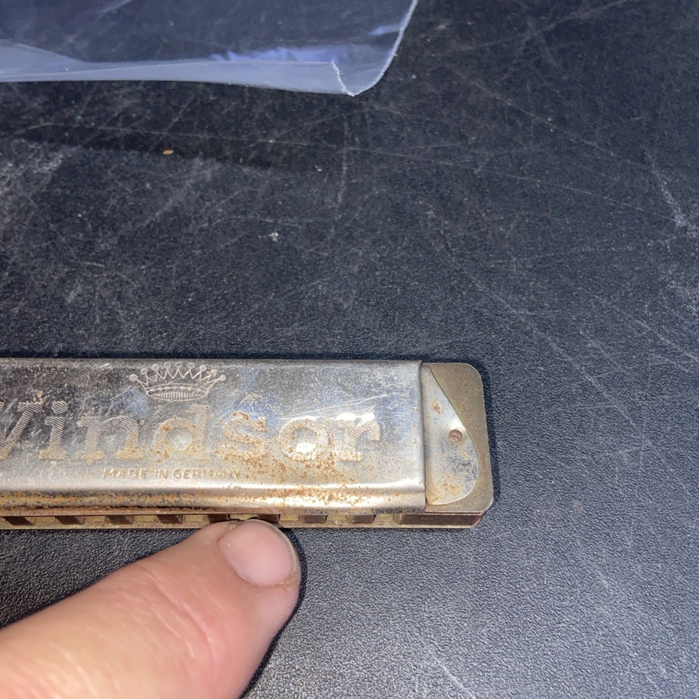 Vintage Windsor harmonica