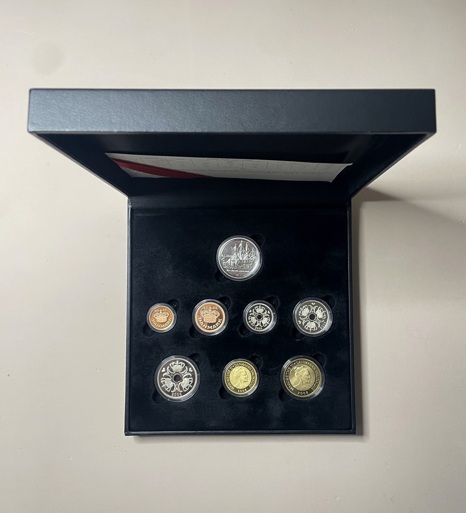 Denmark 2006 7pcs Mint Coins Proof Set + 1691 Floating Dock Silver Medal PS3
