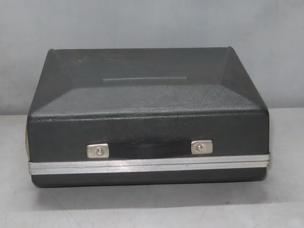 Qualitone Wide Range Hearing Ultratone Device System in Storage Case