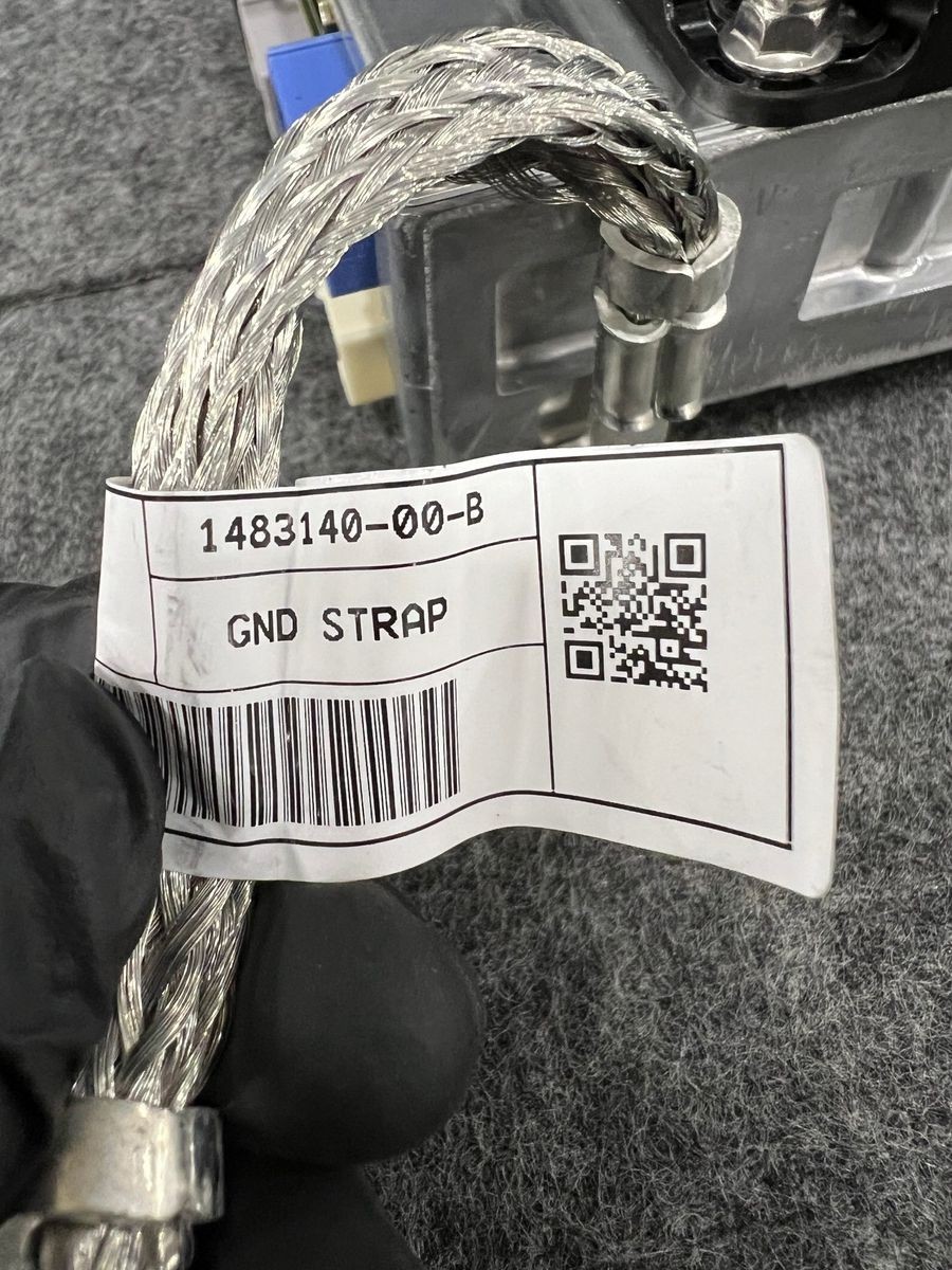 TESLA 1566786-S0-E Media Control Module For 2021-'23 Model 3. No Box*