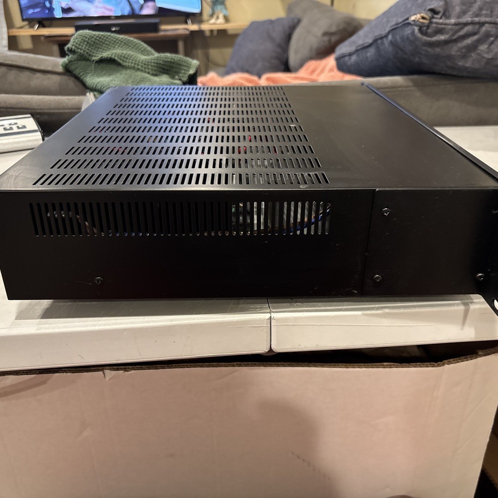 Episode Mixer Amplifier E-2100 Amp