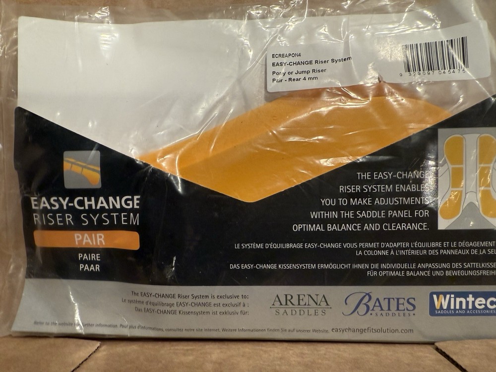 Wintec Bates Easy Change Riser System. Pair - Pony Or Jump Riser. Rear 4 mm.