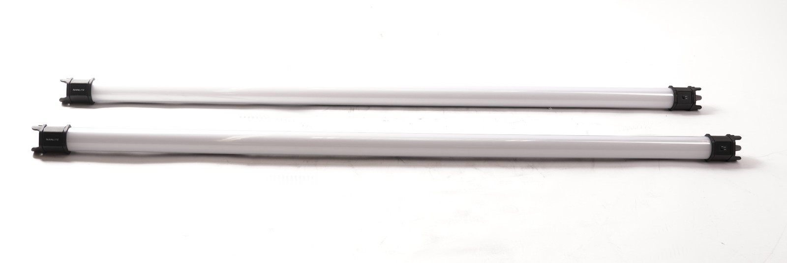 Nanlite PavoTube II 30C 4' RGB LED Tube Light 2-Light Kit with 2700-7500K CCT