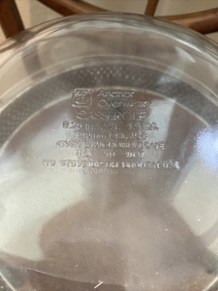 LEONARD SILVERPLATED Server With Removable Ovenproof Liner. 1.5 Quart. Serveware