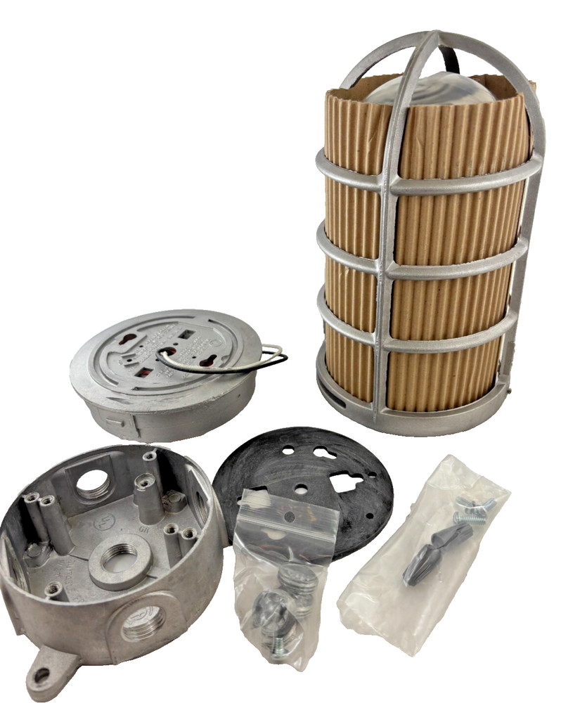 VCXL21GC: STONCO CEILING MOUNT LIGHT FIXTURE