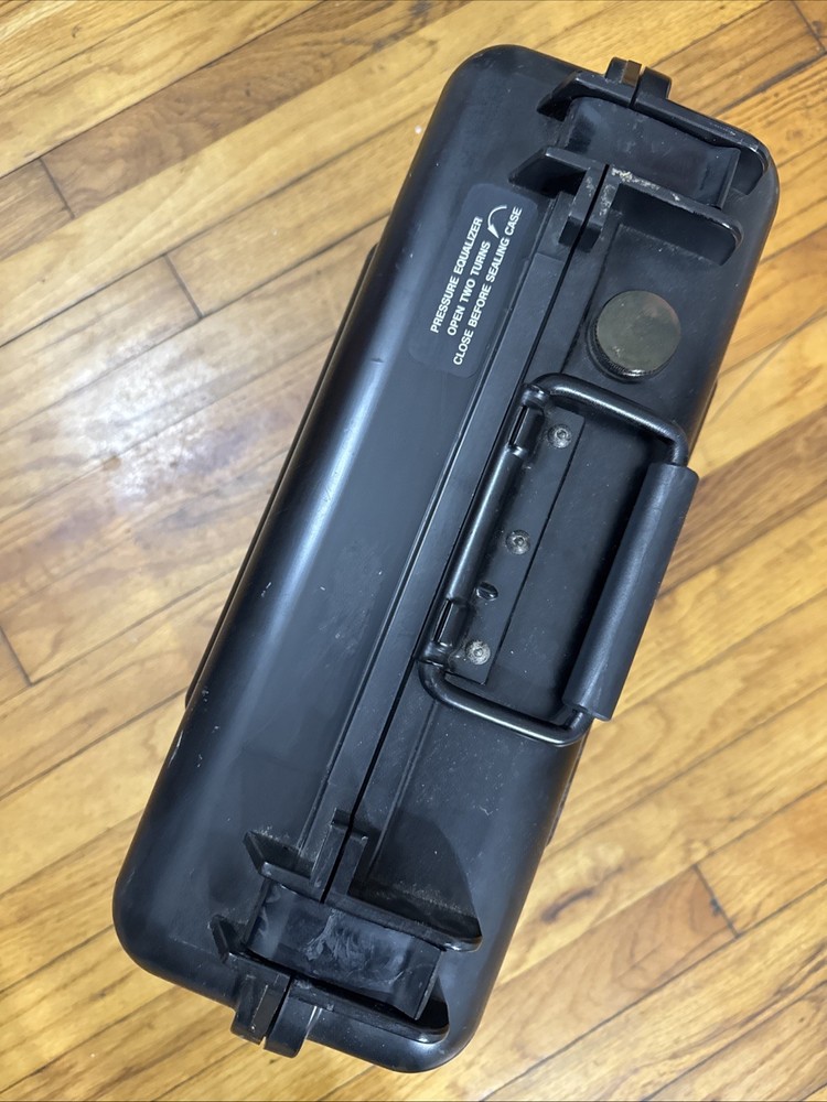 US Army Military Lockable Carrying Case