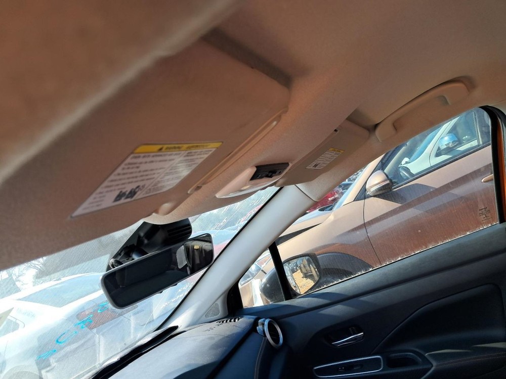 VERSA 2020 Glove Box 4837543