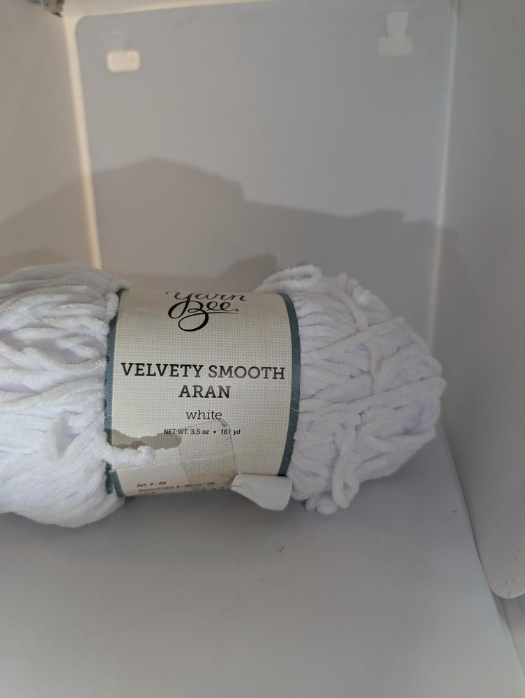 Yarn Bee Velvety Smooth