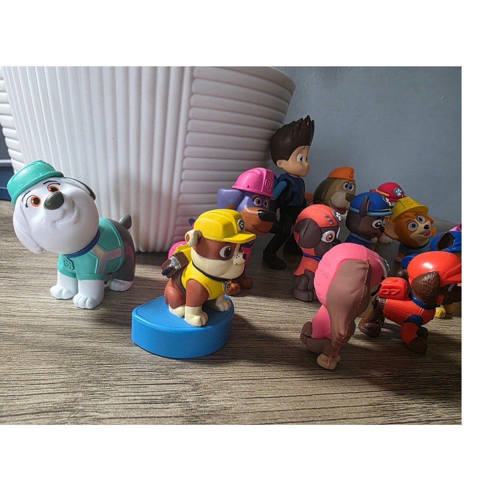 Paw Patrol Action Figure Lot 13pc Ryder Chase Marshall Skye Rubble Zuma Rocky