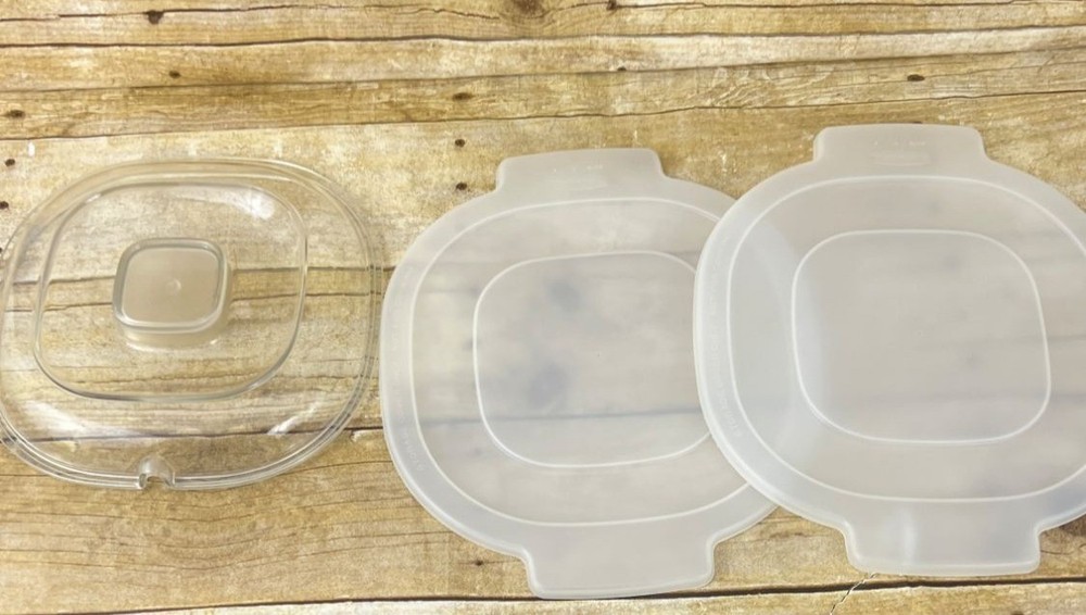 Rubbermaid Microwave Cookware 8 Piece Set Tan Space Saving Stackable Vintage