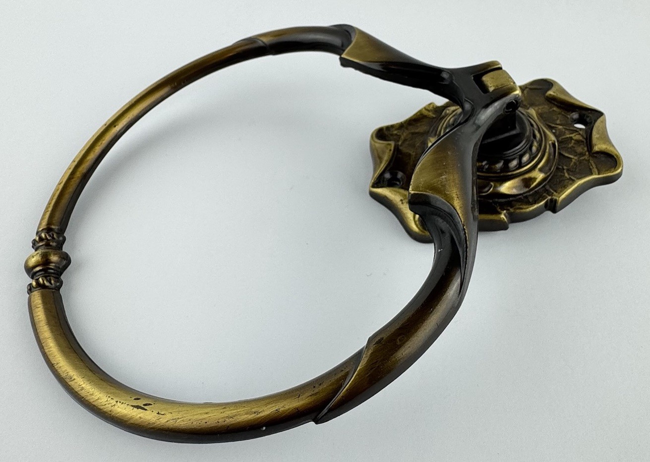 Amerock Carriage House Goldtone Scroll Round Hand Towel Ring 9056-5 Vintage