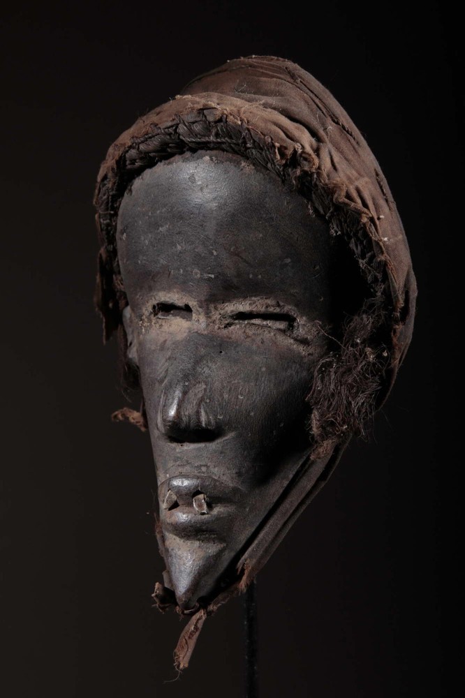 African Mask Dan 2058