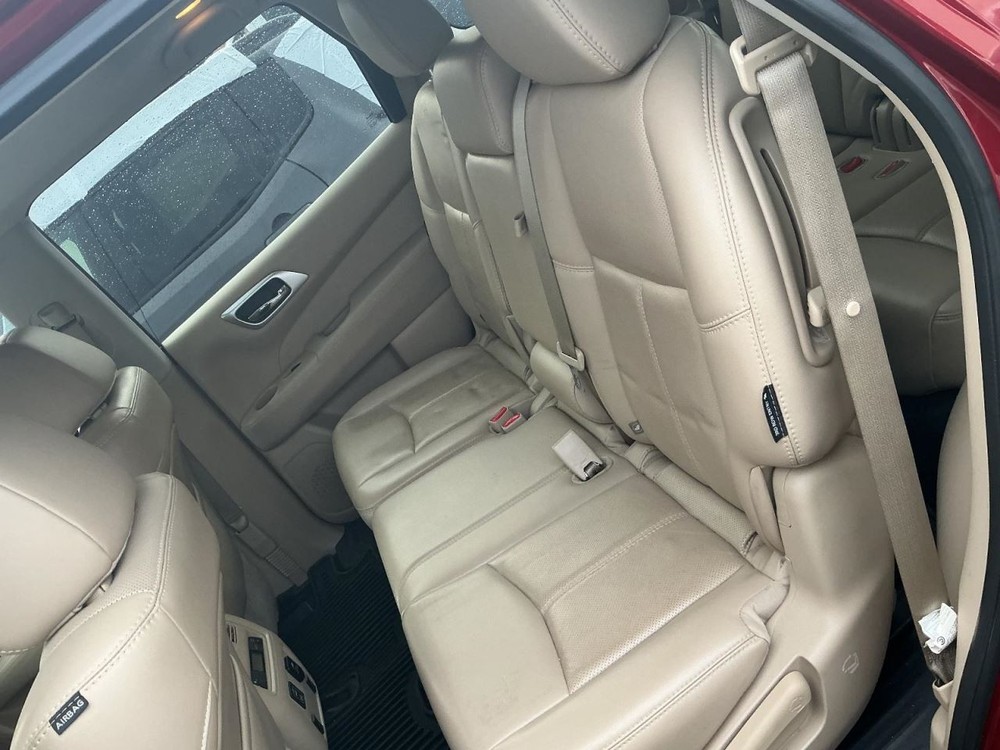 PATHFINDR 2018 Glove Box 4973711