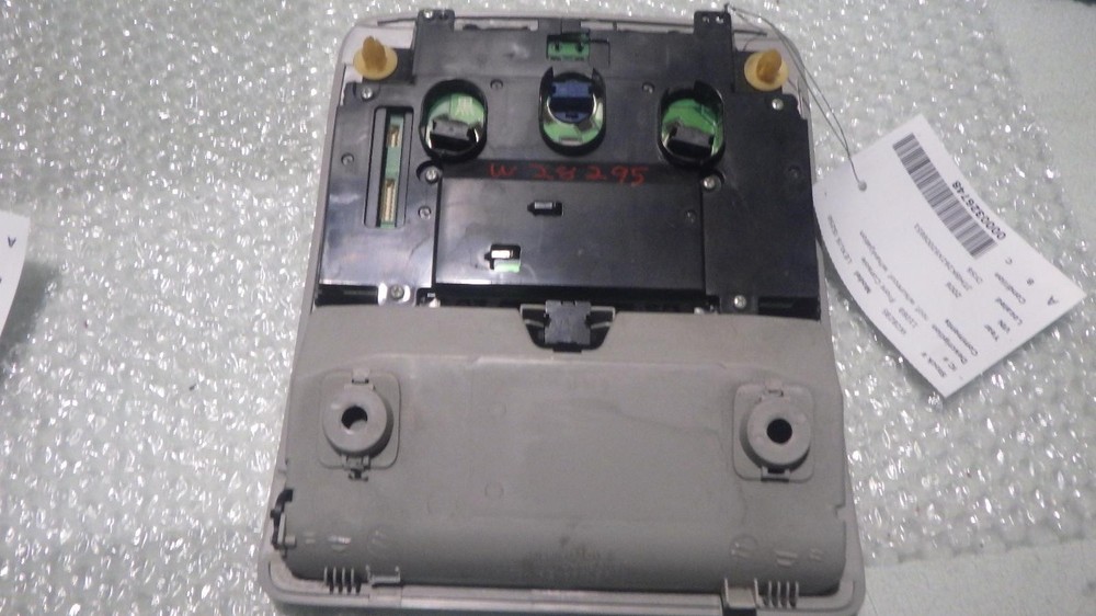 06 LEXUS IS250 Front Console roof