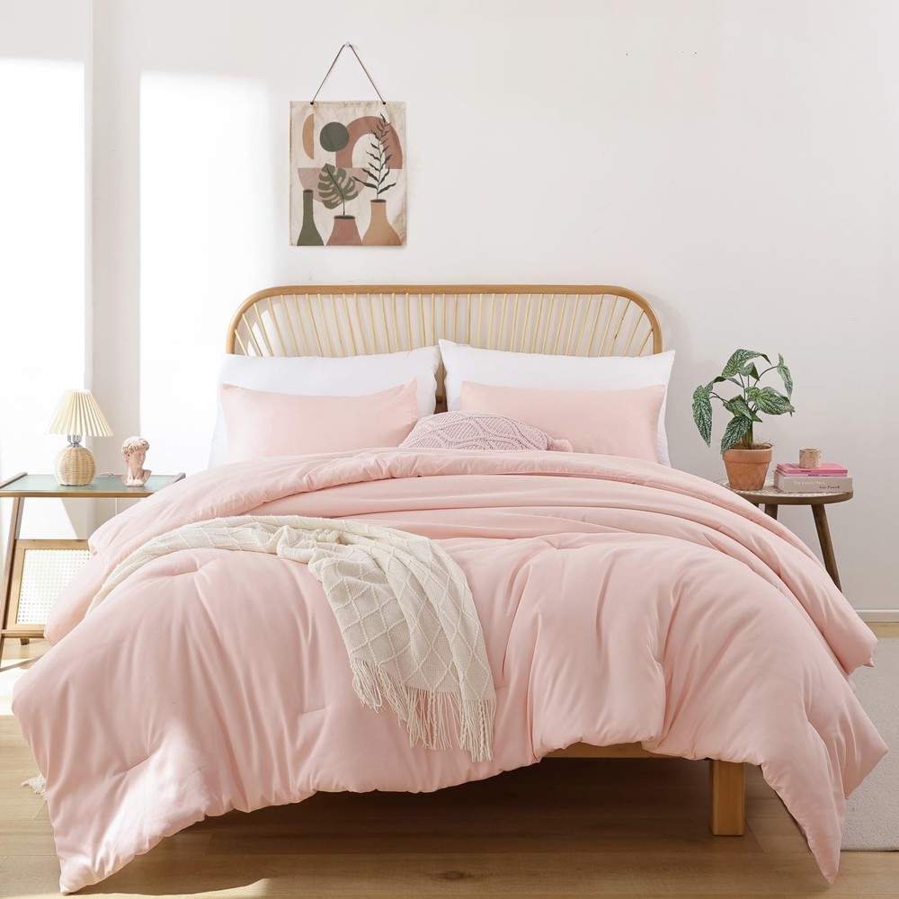 ROSGONIA Oversized King Comforter 120"x98", Blush