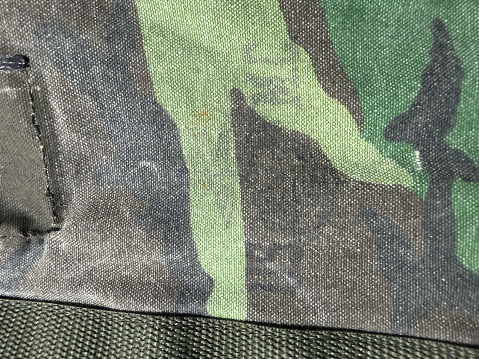 VTG Military Duffel Bag Woodland Camo Gym Travel Bag USMC 80s Canvas Bag 1990s