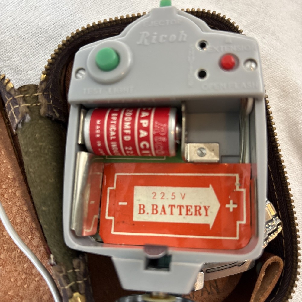 Ricoh Bc-605 Flash Unit With Case Untested