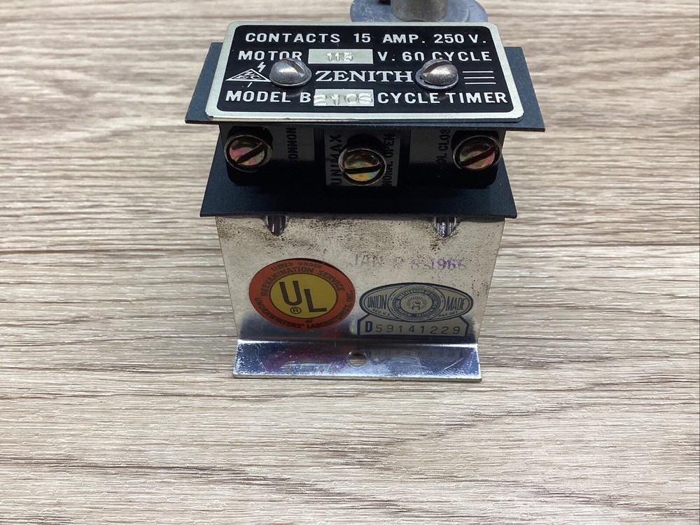 NEW ZENITH MODEL B. CYCLE TIMER 15AMP 250V #805F93PR6*CO