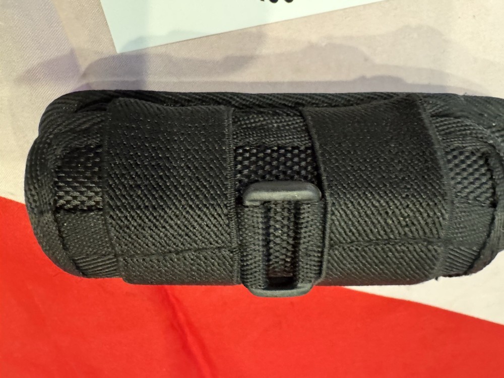 SCUBA KNIFE OR SMALL LIGHT CLIP NICE!