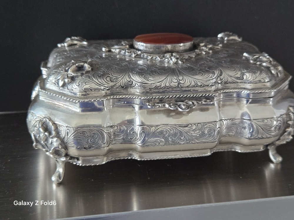 Fine Italian 800 Silver Box
