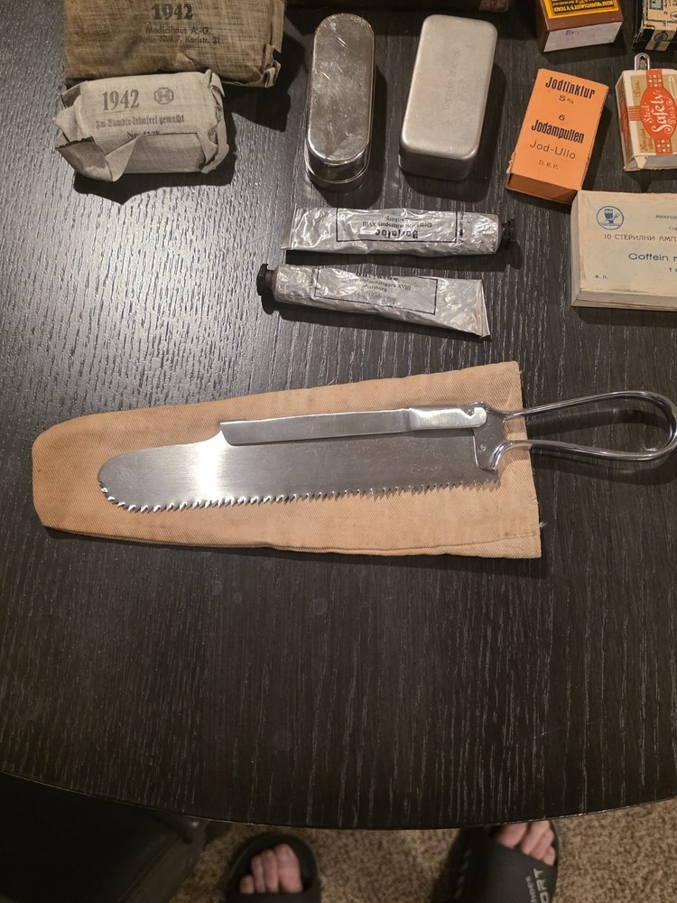 SCARCE LUFTWAFFE BOMBER CREW FIRST AID KIT COMPLETE