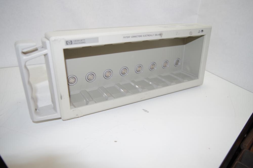 HP MODEL# M1041A MODULE RACK