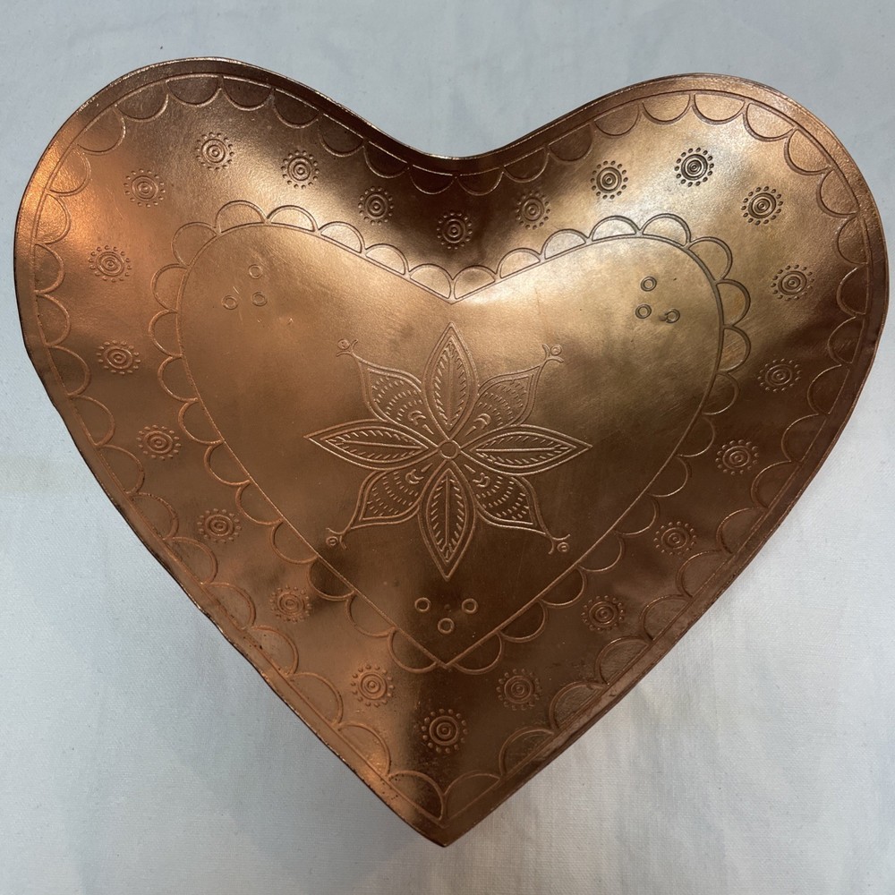 Decorative Heart-Shaped Etched Copper Footed Plate 7”