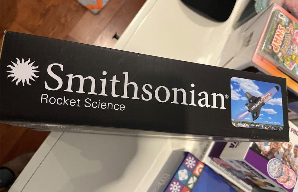 Smithsonian Rocket Science - Build Kit and Launch Reusable Rocket - never opened