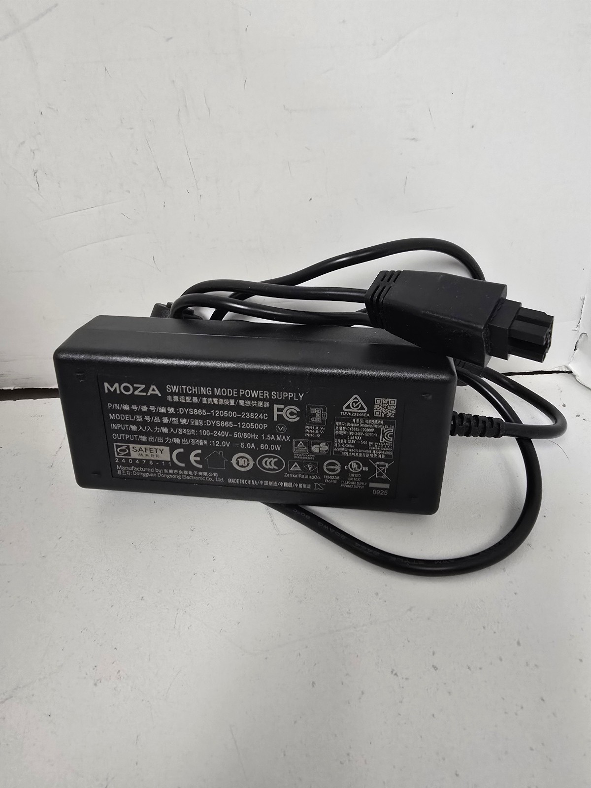 Moza R3 Power Supply 12.0V 5.0A 60.0W