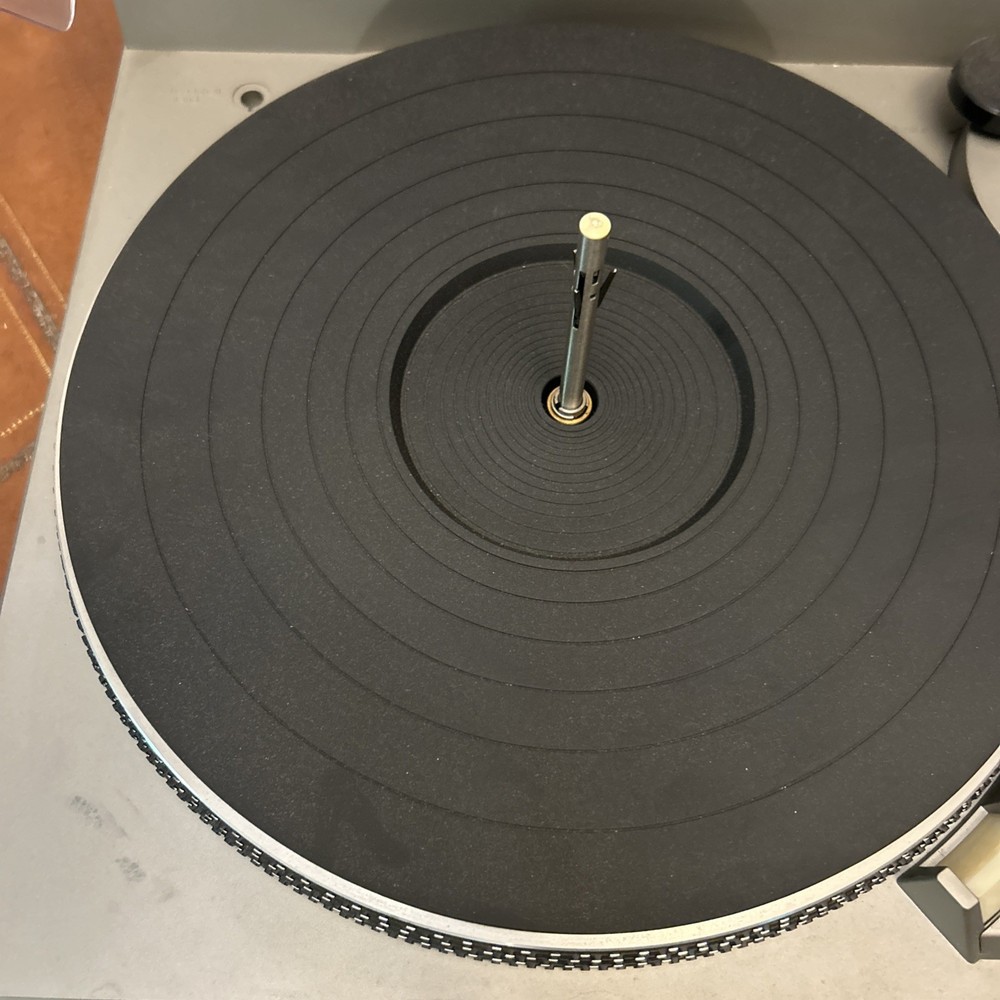 Technics SL-1950 Fully Automatic Direct Drive Turntable Clean Works Flawlessly!
