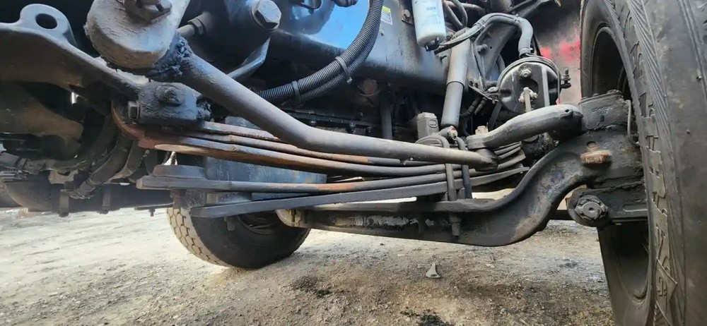Front Leaf & Springs 18000 Used P-39562