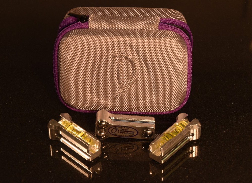 Tile Lippage Leveling System ... Kit Contains 3 levels and 1 case