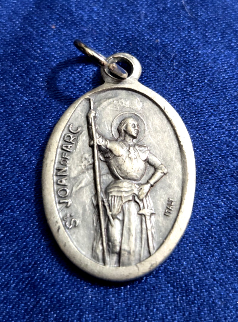 Vtg Saint Joan Of Arc Saint Medal Pendant