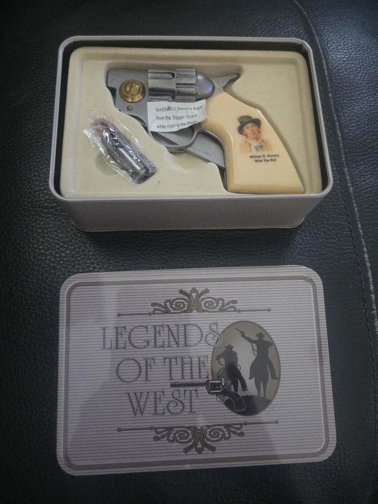 "Billy The Kid" Collectible Folding Knive