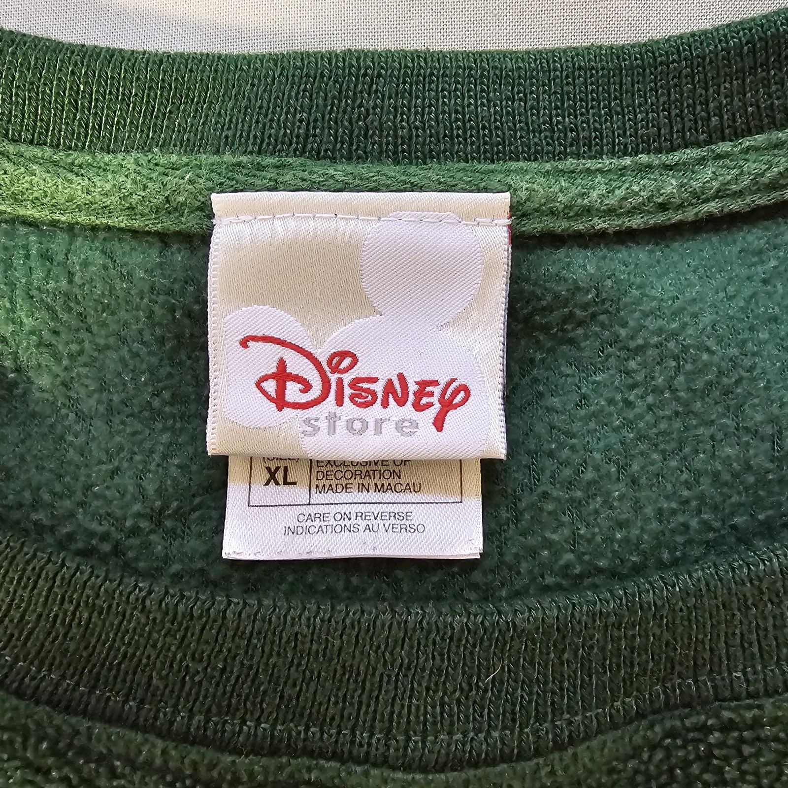 Vintage Disney Sweatshirt Size XL Grumpy Crewneck Fleece Green Cartoon 90s Flaw